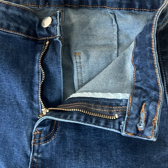 Blue jeans bootcut size XS with back pockets not new, but in good condition - Picture 3 of 4